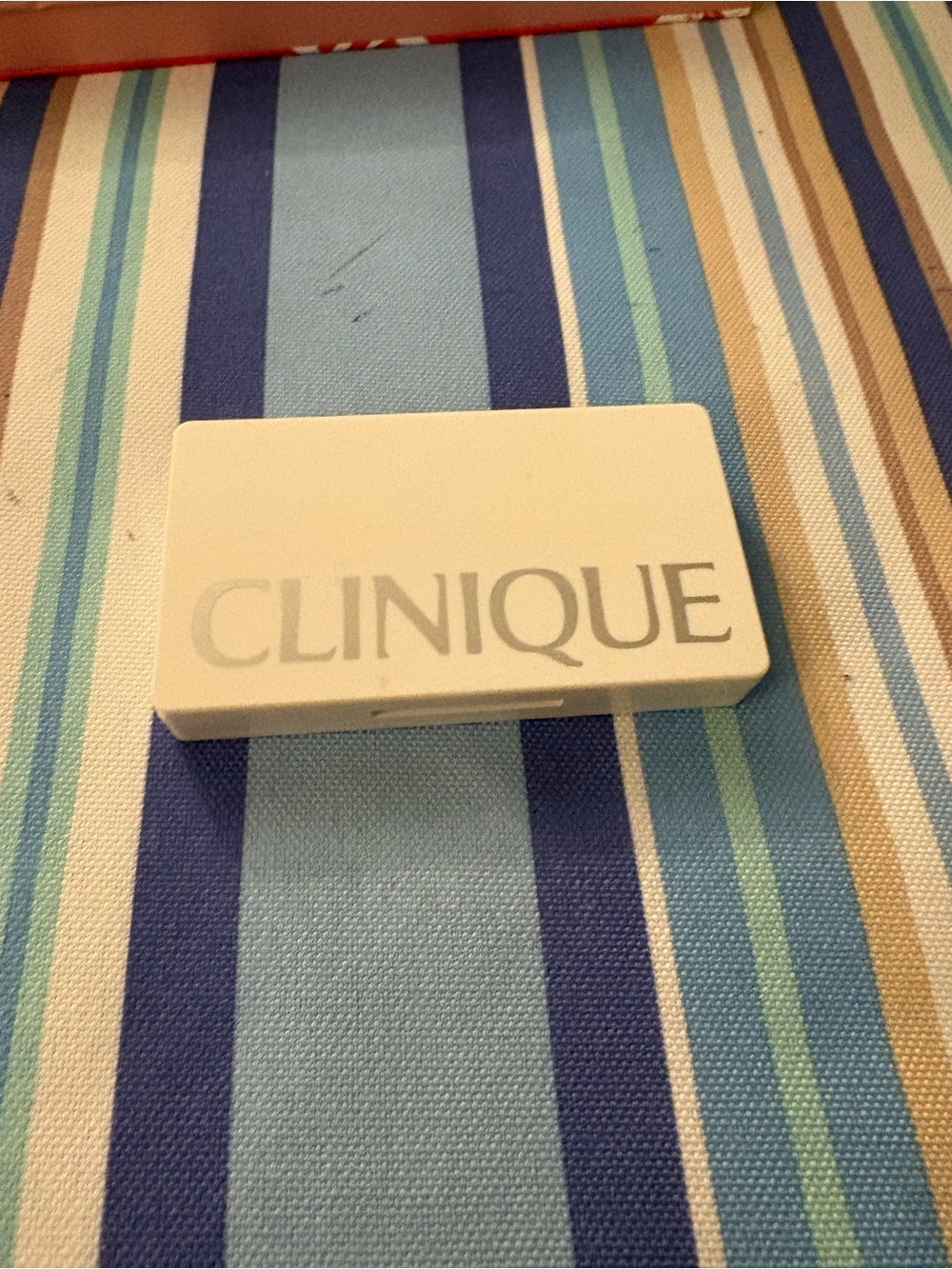 Lot of 4 Clinique Face and Eyeshadow Palettes and Primer - Picture 7 of 14